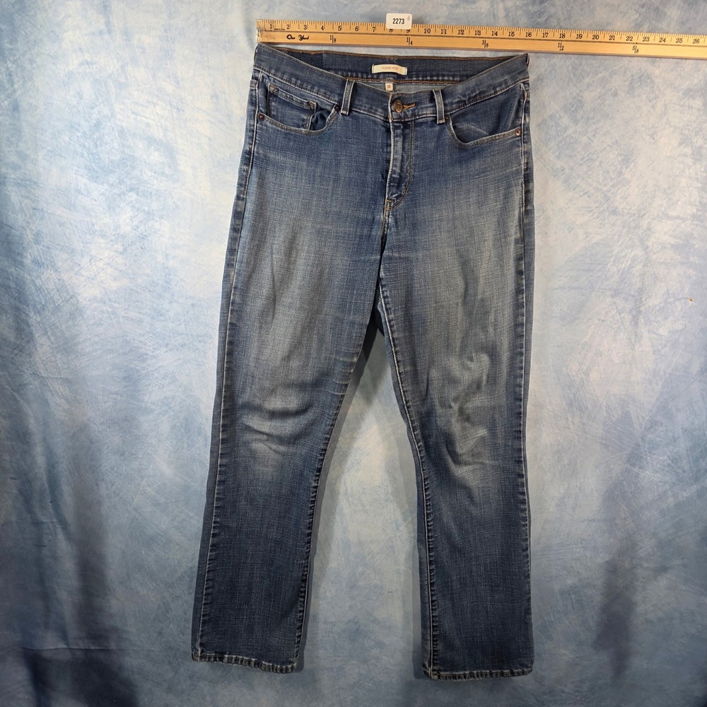 Levis Classic Bootcut Jeans Womens 10 Blue Medium Wash Mid Rise Denim Pants